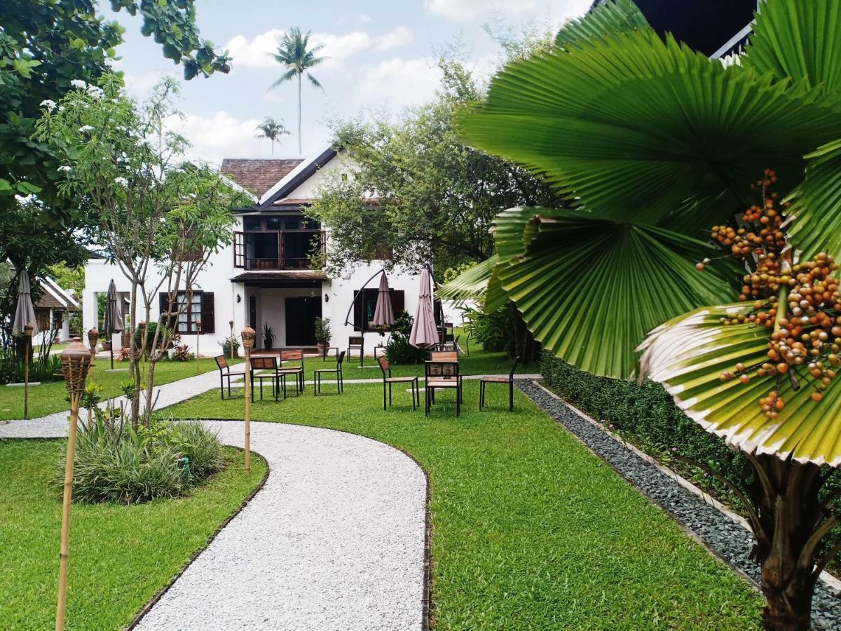 Sanctuary Hotel Luang Prabang Exterior photo